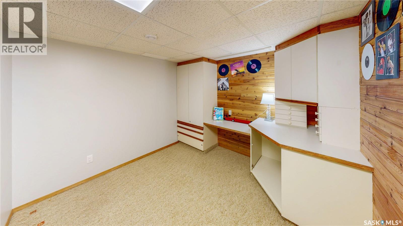 7551 Butler Bay, Regina, SK - Indoor