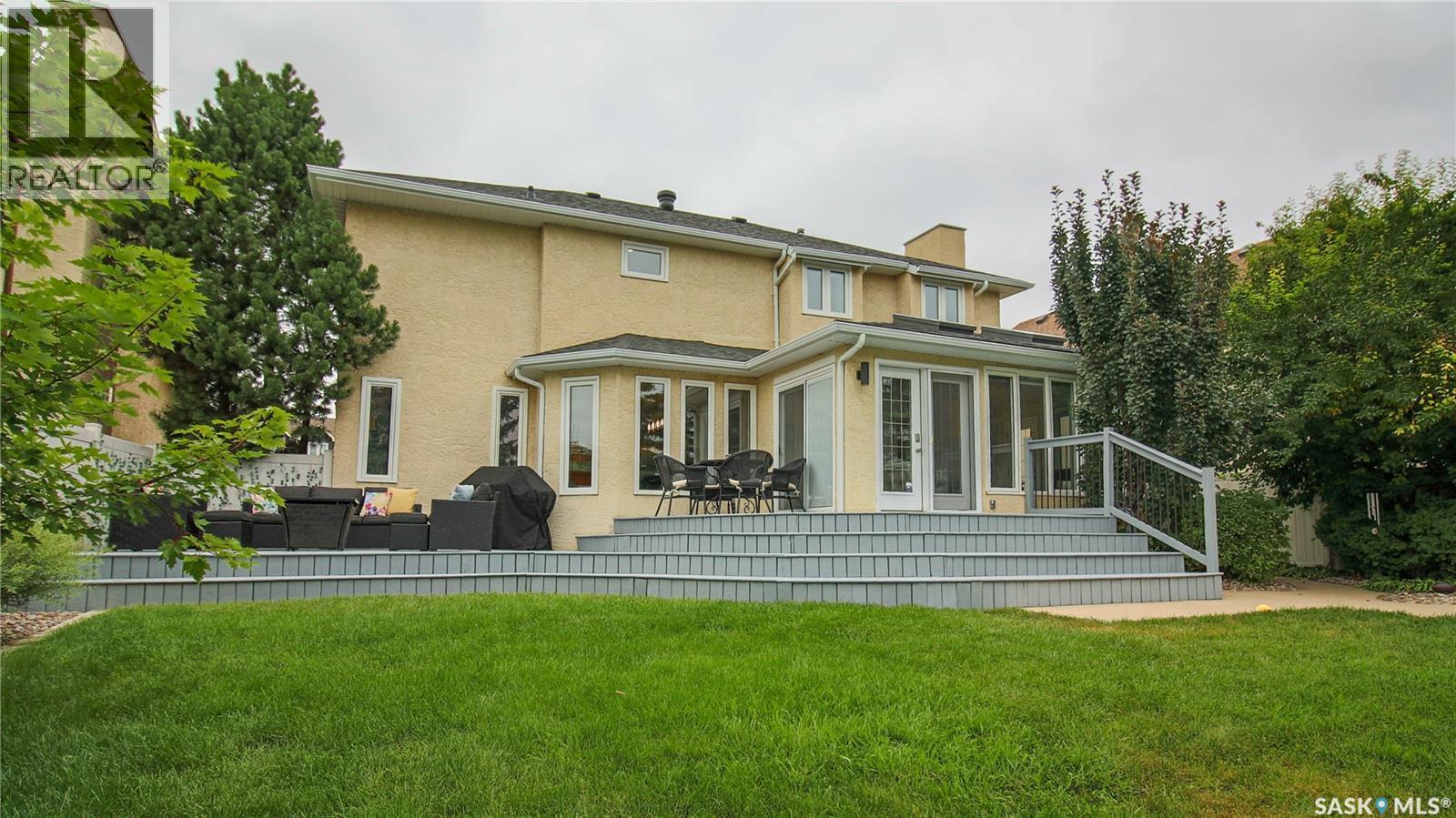 7551 Butler Bay, Regina, SK - Outdoor