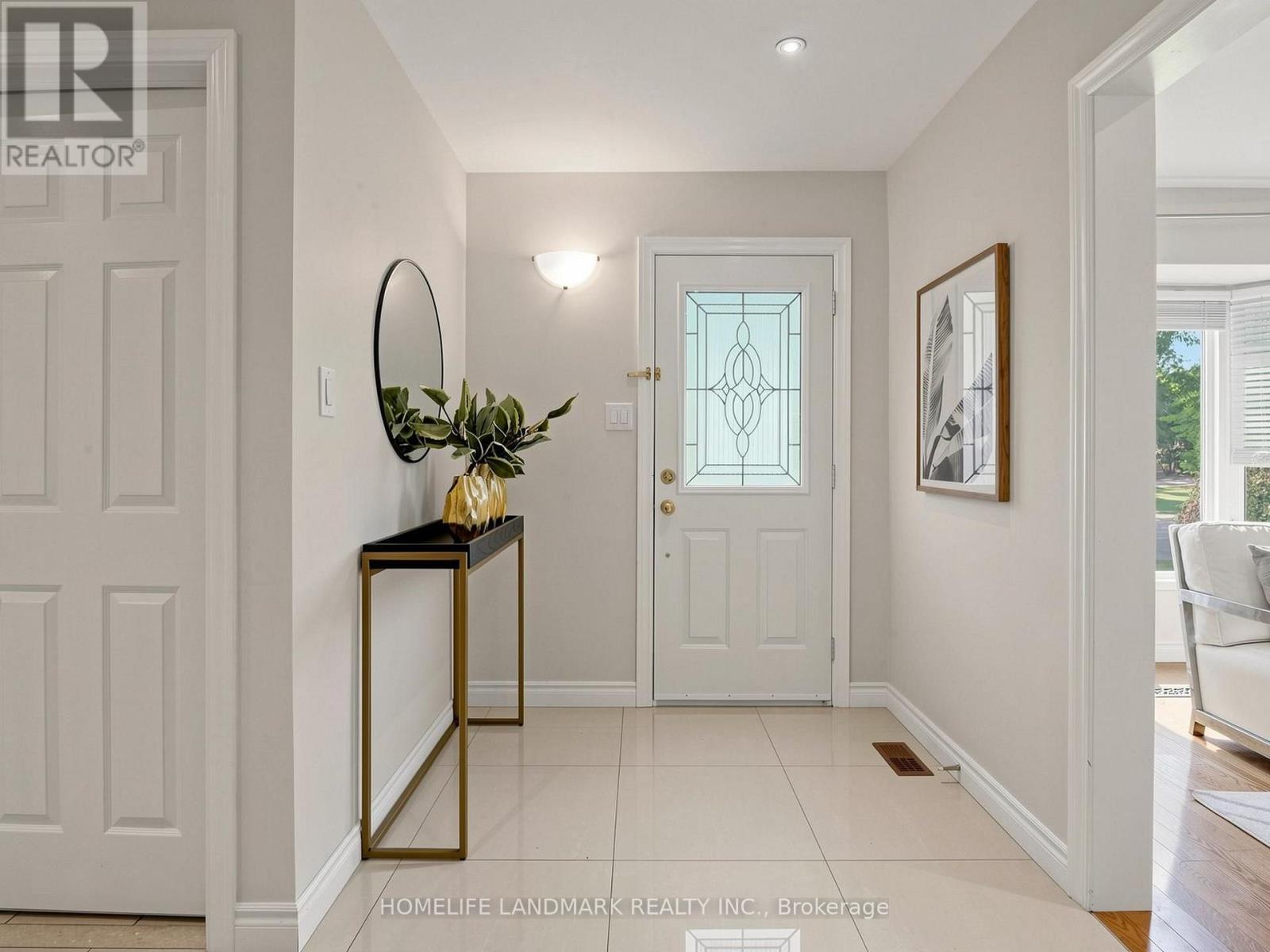 60 Ingleborough Court, Markham, ON - Indoor Photo Showing Other Room