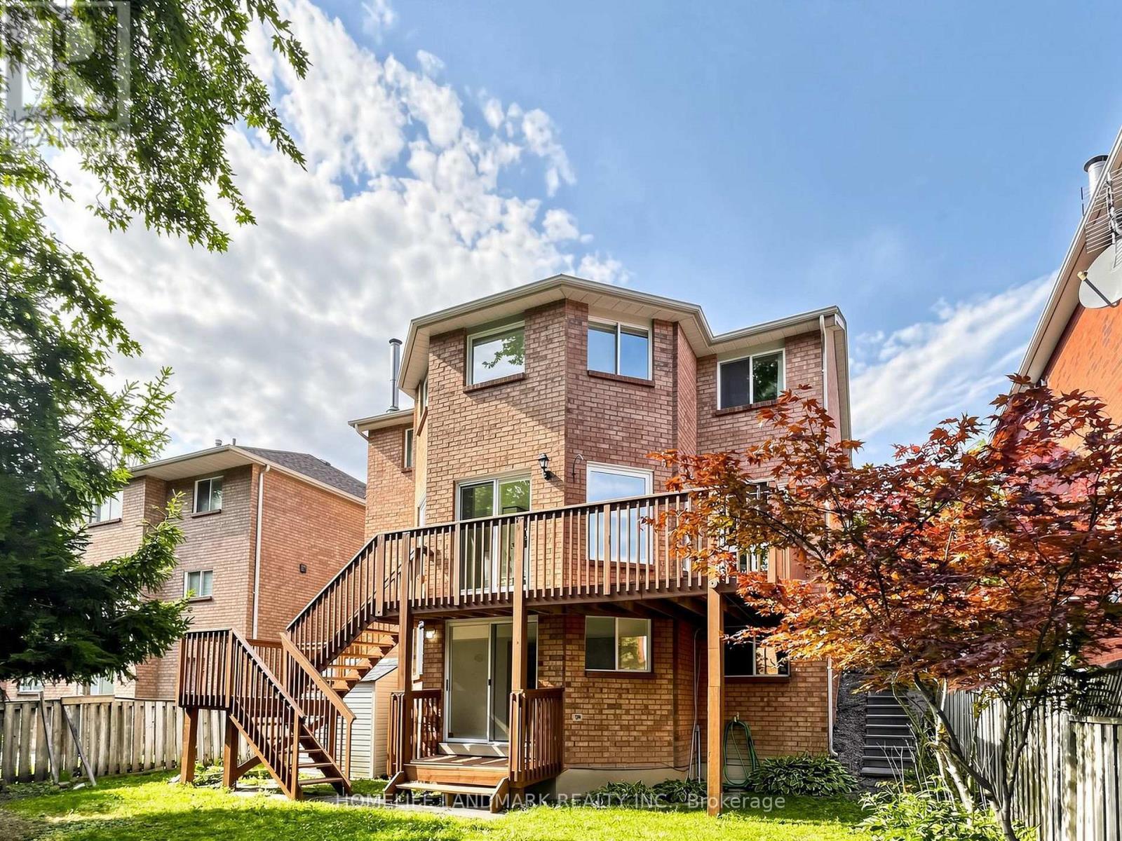 60 Ingleborough Court, Markham, ON - Outdoor