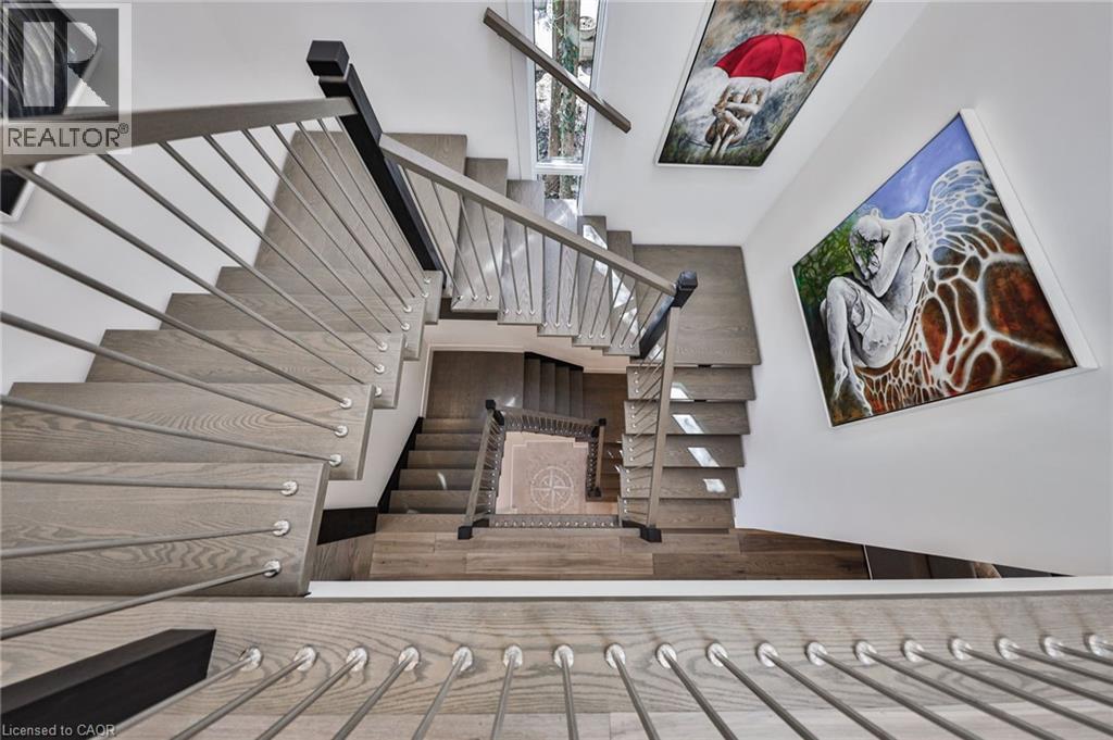 700 Hillcrest Road, West Shore, ON - Indoor Photo Showing Other Room