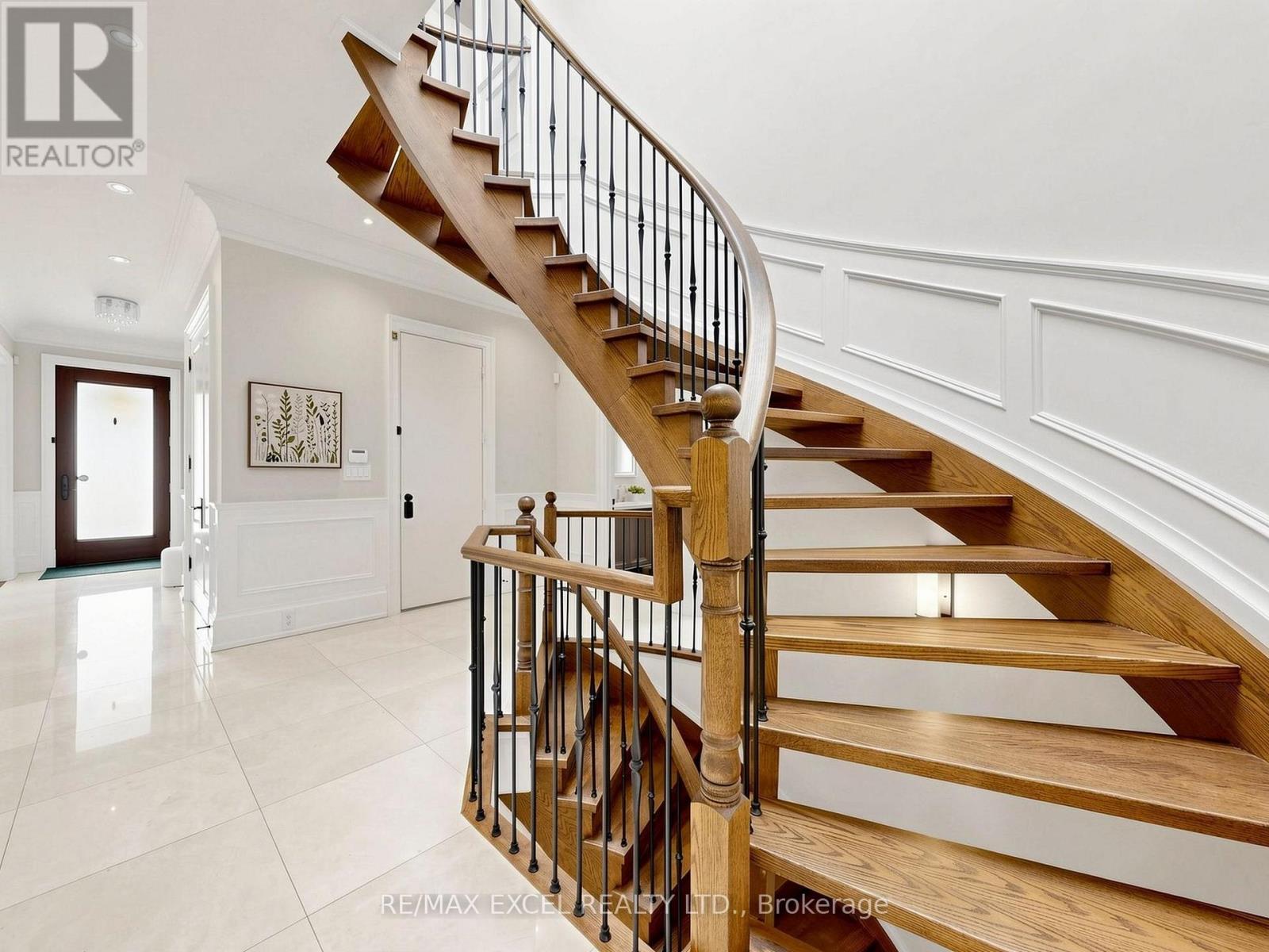 64 Summerfeldt Crescent, Markham, ON - Indoor Photo Showing Other Room