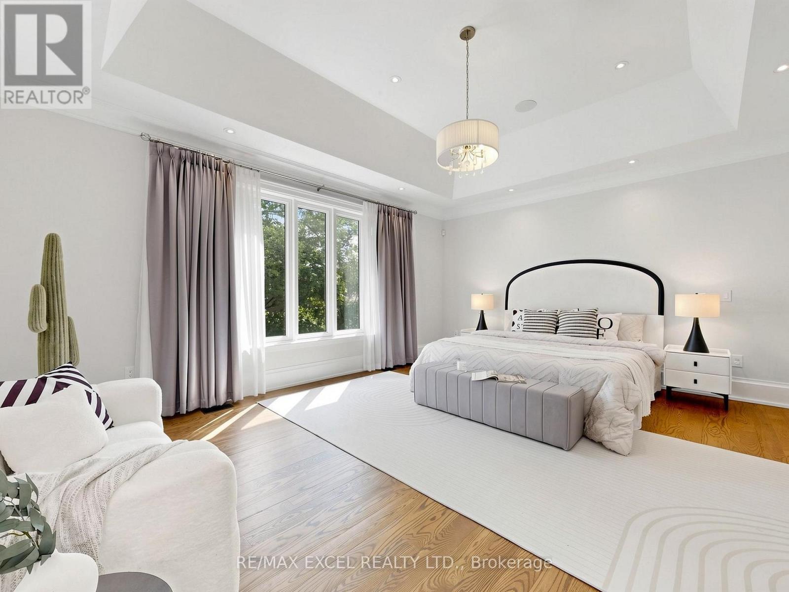 64 Summerfeldt Crescent, Markham, ON - Indoor Photo Showing Bedroom