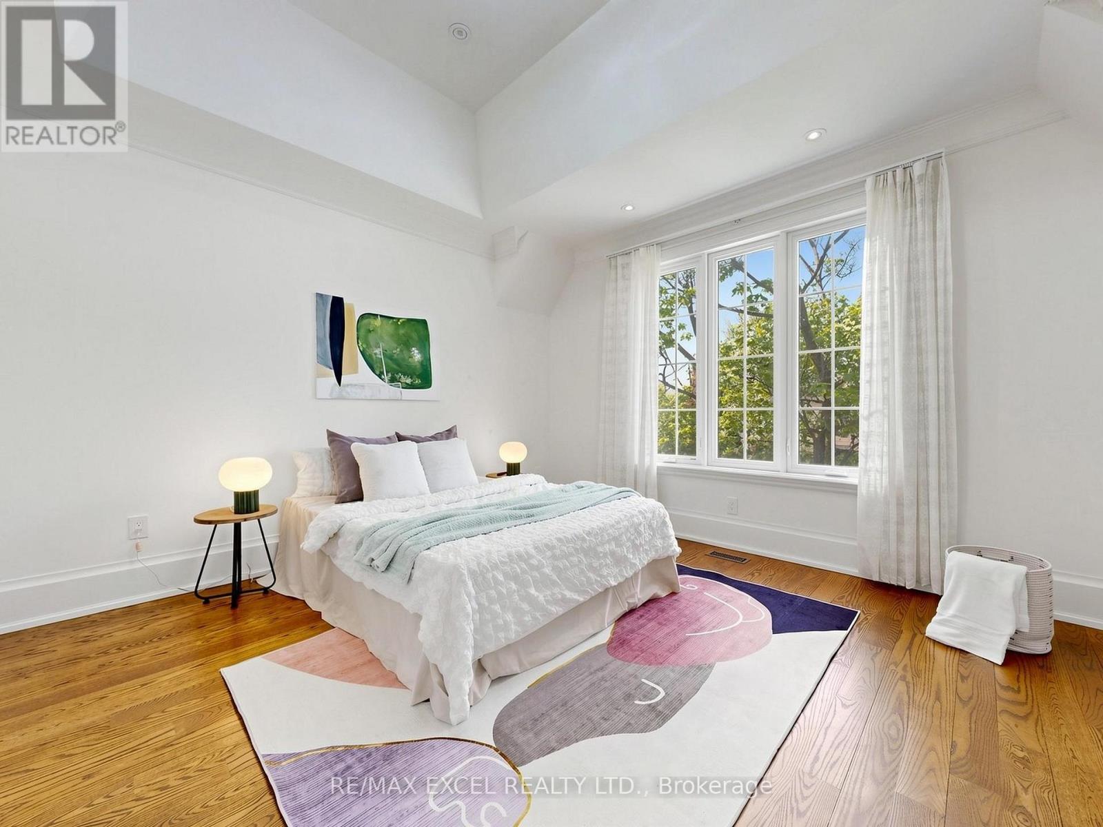 64 Summerfeldt Crescent, Markham, ON - Indoor Photo Showing Bedroom