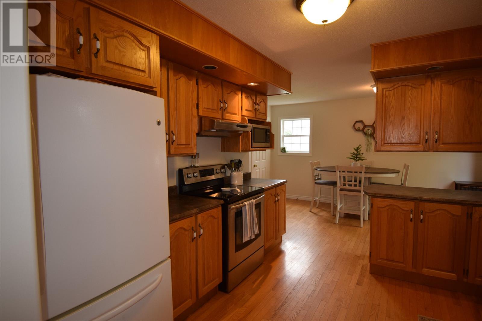 6 Marshall Crescent, Corner Brook, NL - Indoor Photo Showing Kitchen