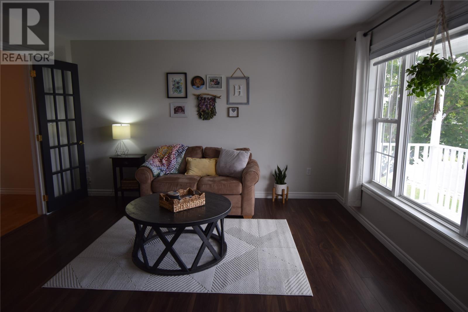 6 Marshall Crescent, Corner Brook, NL - Indoor Photo Showing Living Room