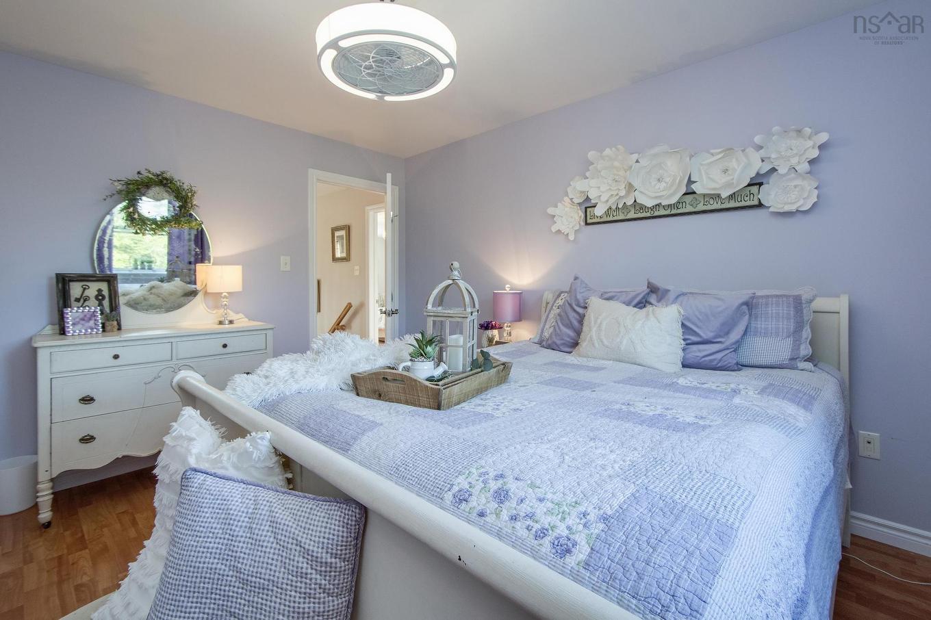 931 King Street, Windsor, NS - Indoor Photo Showing Bedroom