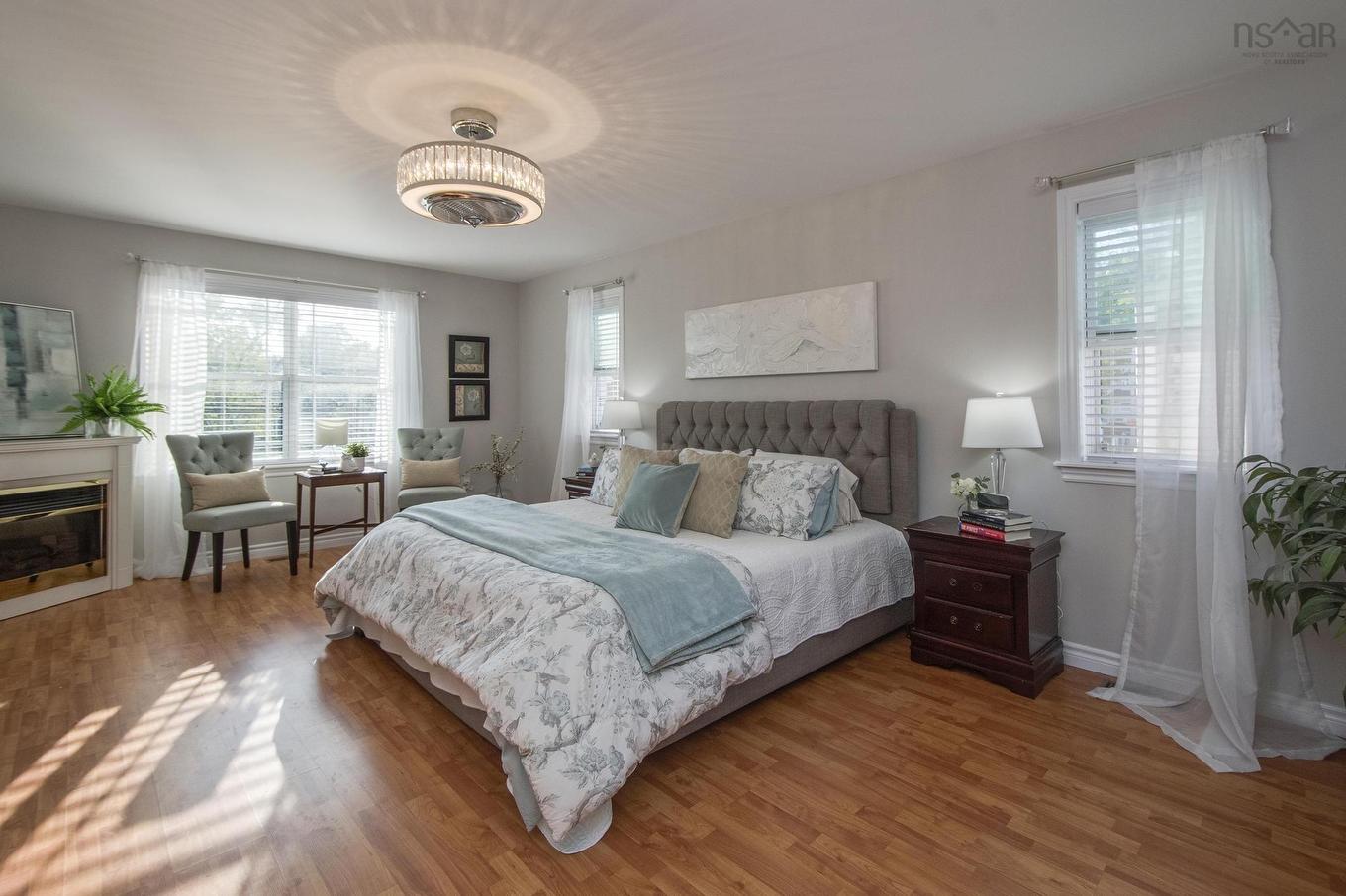 931 King Street, Windsor, NS - Indoor Photo Showing Bedroom