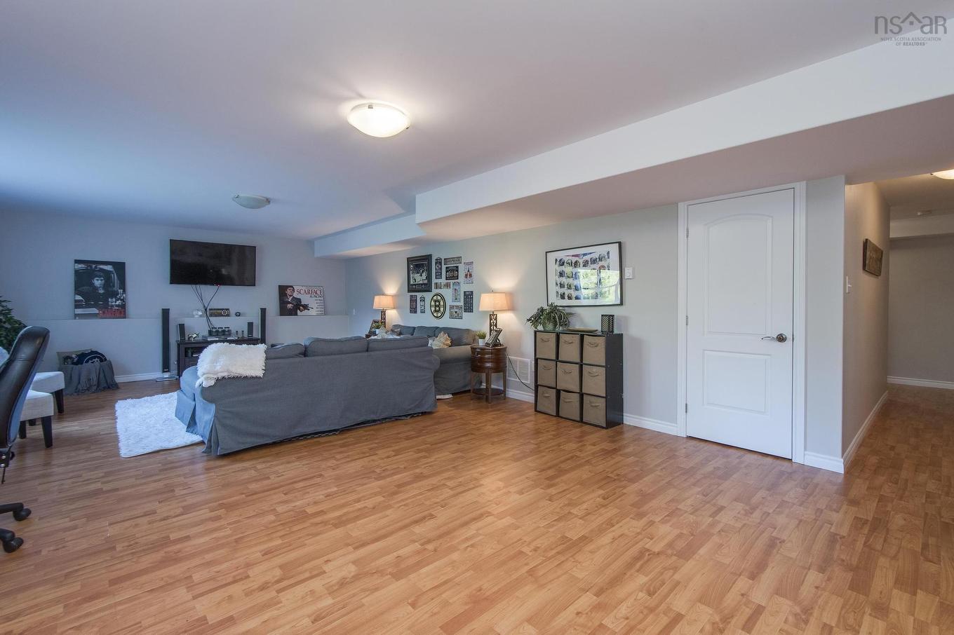 931 King Street, Windsor, NS - Indoor Photo Showing Bedroom