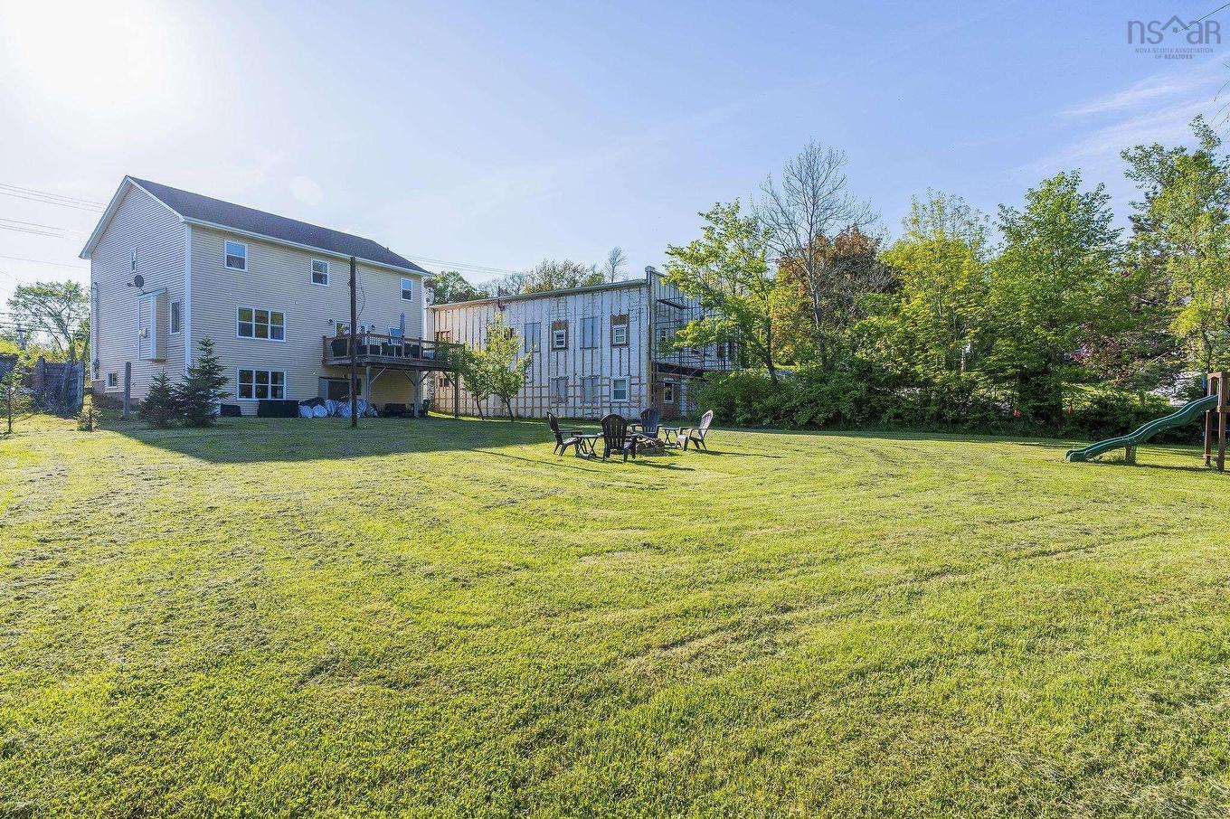 931 King Street, Windsor, NS - Outdoor