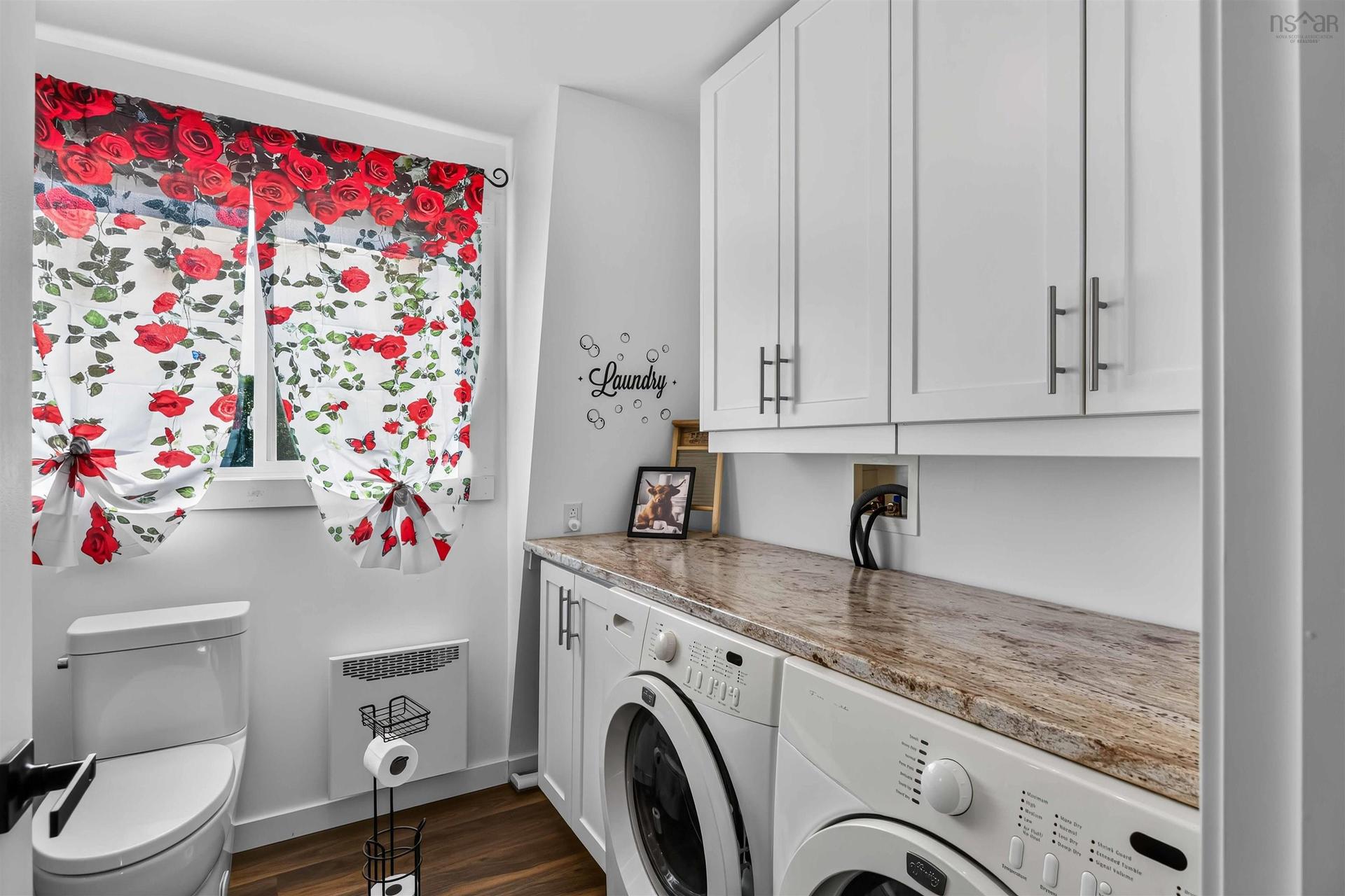 1042 Torbrook Road, Torbrook, NS - Indoor Photo Showing Laundry Room