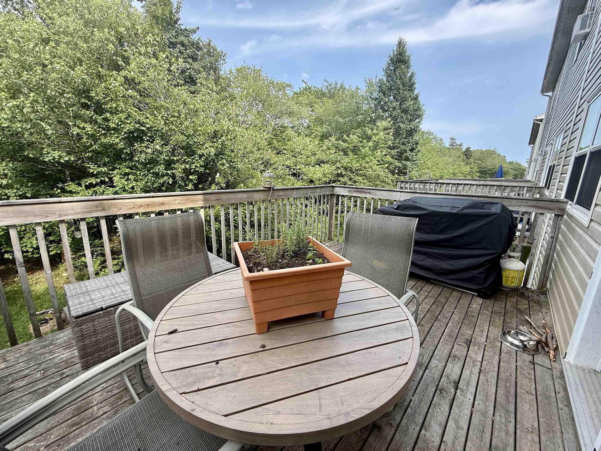 707 Pleasant Street, Dartmouth, NS - Outdoor With Deck Patio Veranda With Exterior