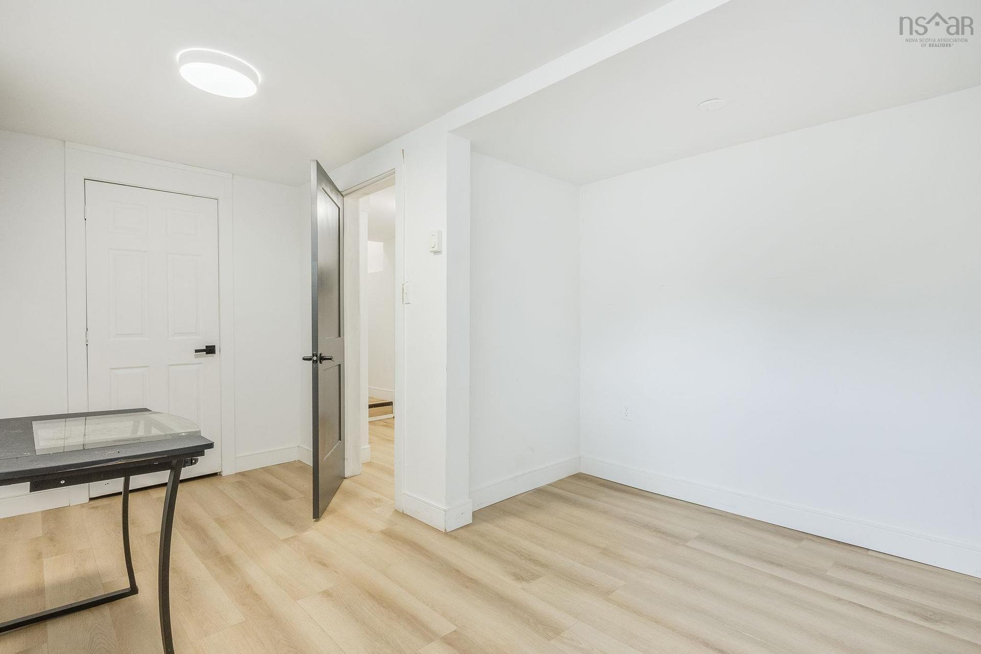 1119 Neily Crescent, Kingston, NS - Indoor Photo Showing Other Room