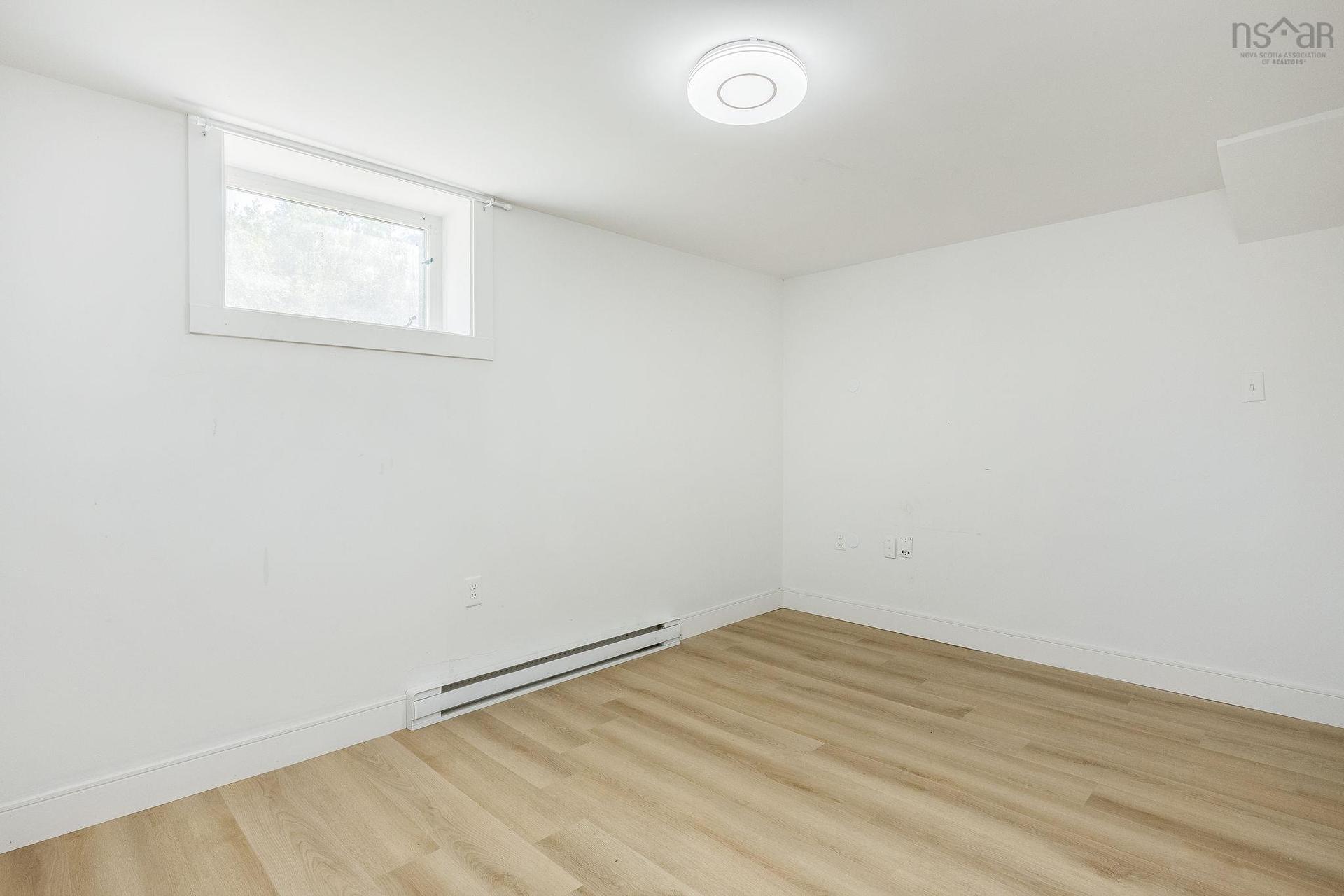 1119 Neily Crescent, Kingston, NS - Indoor Photo Showing Other Room