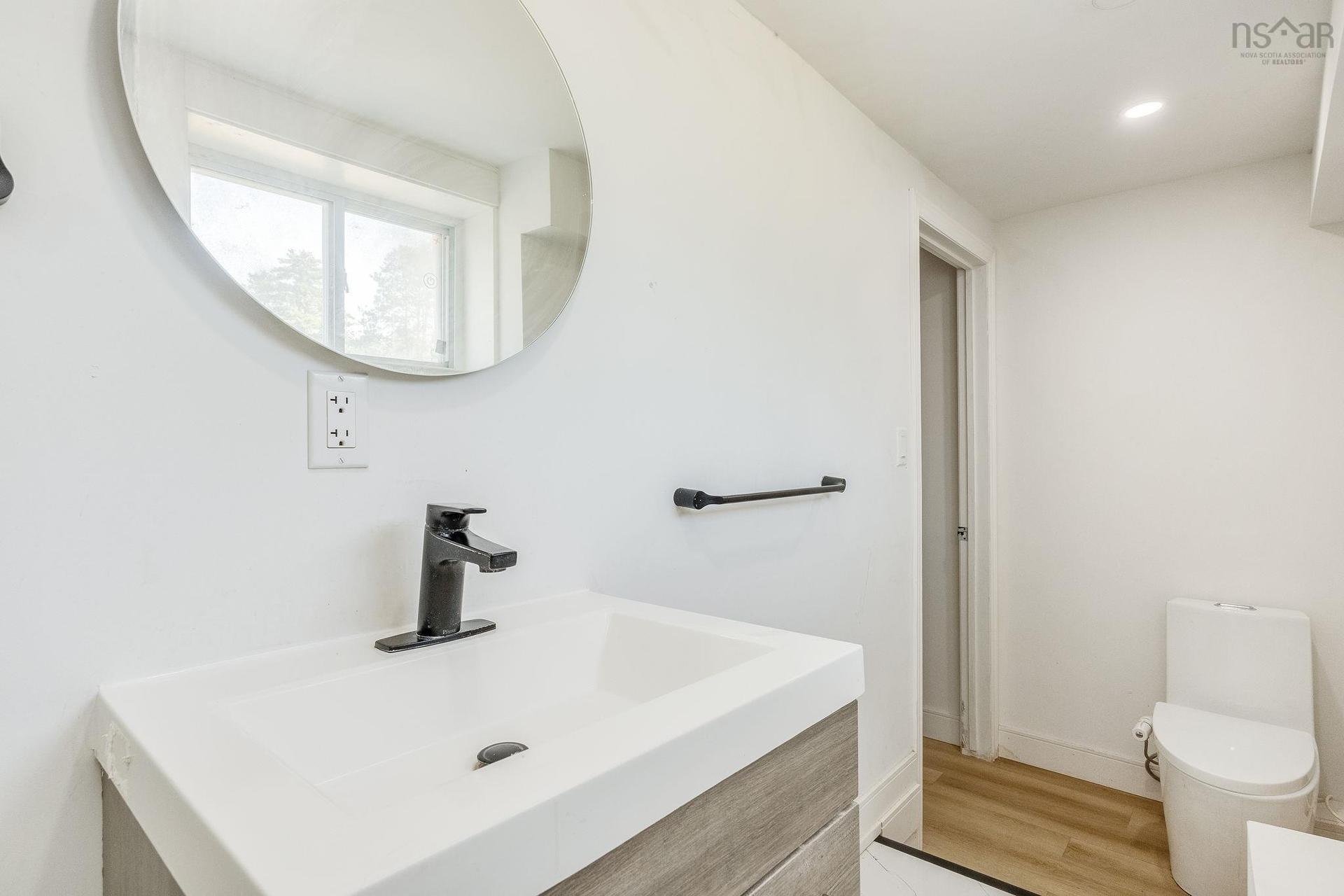 1119 Neily Crescent, Kingston, NS - Indoor Photo Showing Bathroom