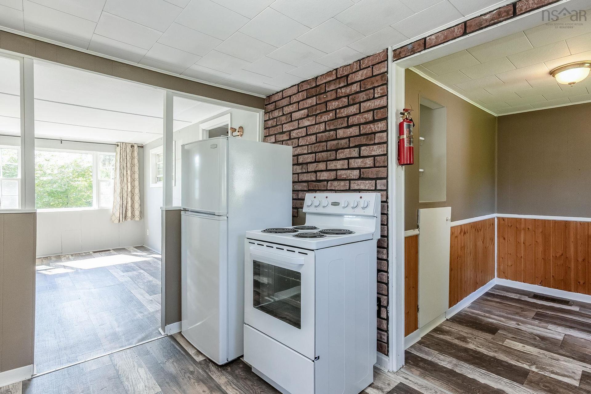 8801 201 Highway, Nictaux, NS - Indoor Photo Showing Kitchen