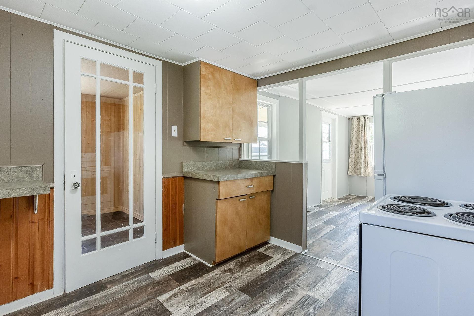 8801 201 Highway, Nictaux, NS - Indoor Photo Showing Kitchen