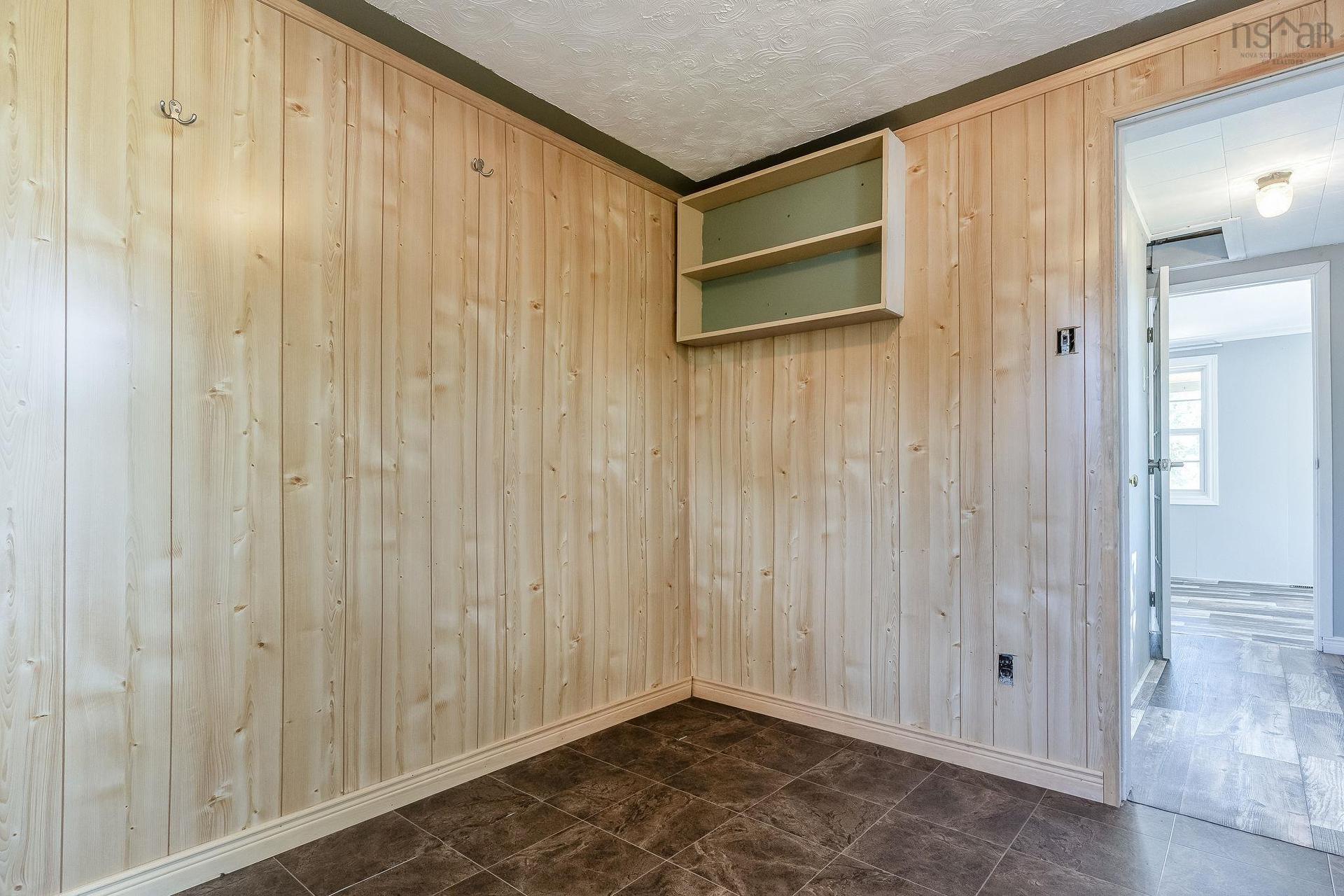 8801 201 Highway, Nictaux, NS - Indoor Photo Showing Other Room