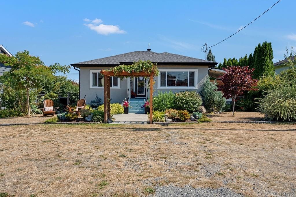 417 White St, Ladysmith, BC