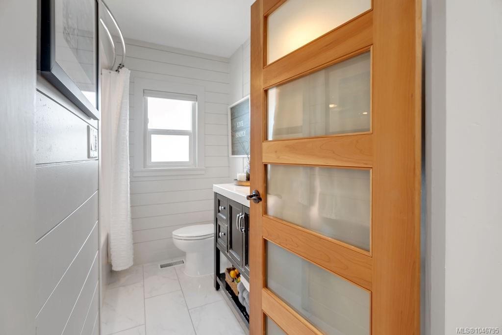417 White St, Ladysmith, BC