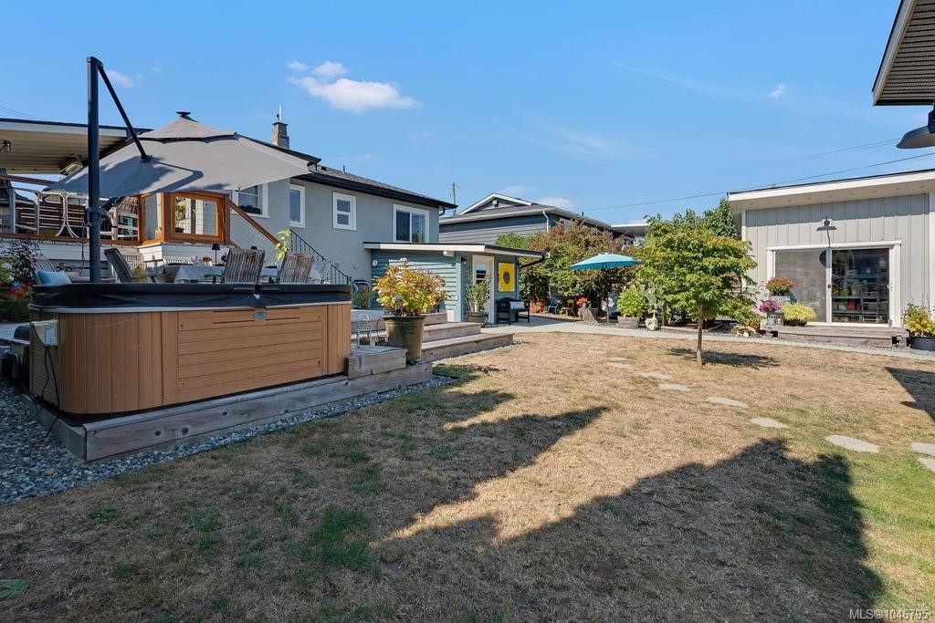 417 White St, Ladysmith, BC