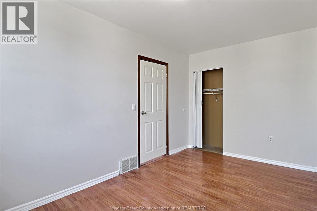 401 Parent Unit# 2, Windsor, ON - Indoor Photo Showing Other Room