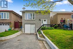 802 MOUNTAIN ASH ROAD Peterborough (Otonabee Ward 1), ON K9J 8K2