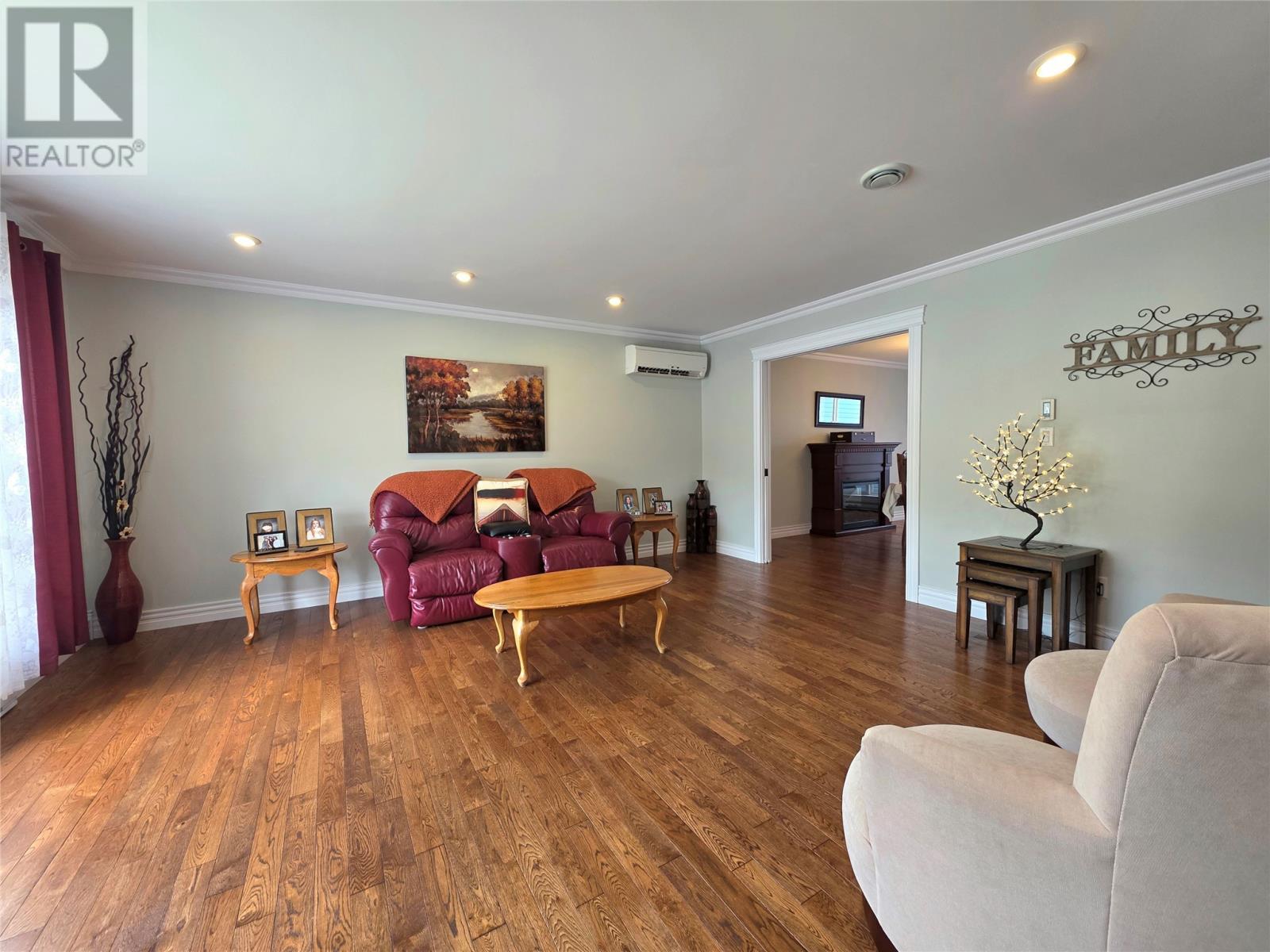 23 Westmount Road, Corner Brook, NL - Indoor Photo Showing Living Room
