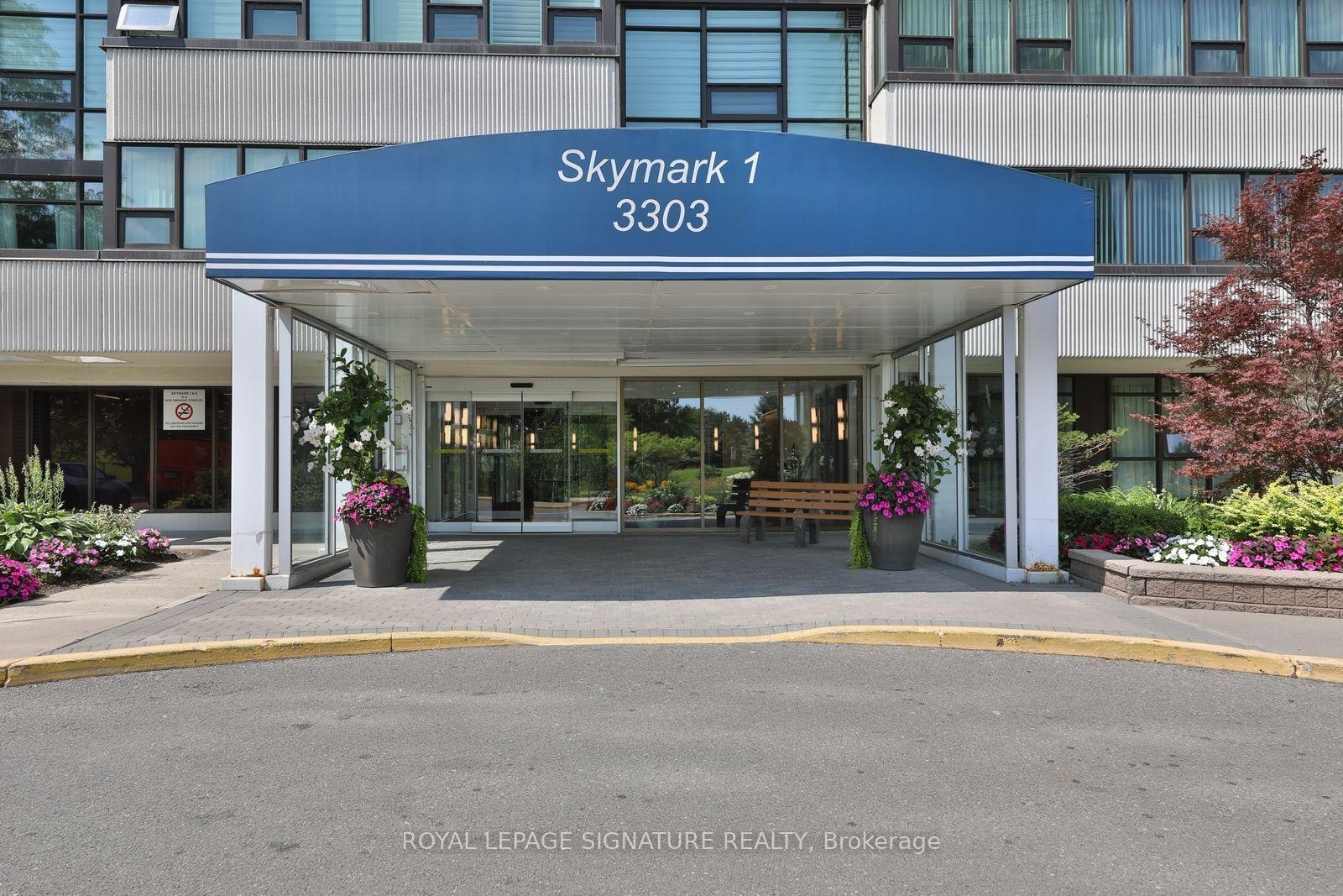 1402-3303 Don Mills Road, Toronto, ON - Outdoor