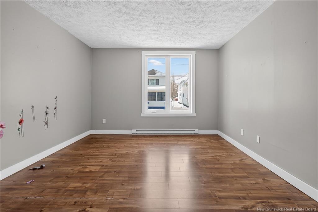 319 Lutz St, Moncton, NB - Indoor Photo Showing Other Room