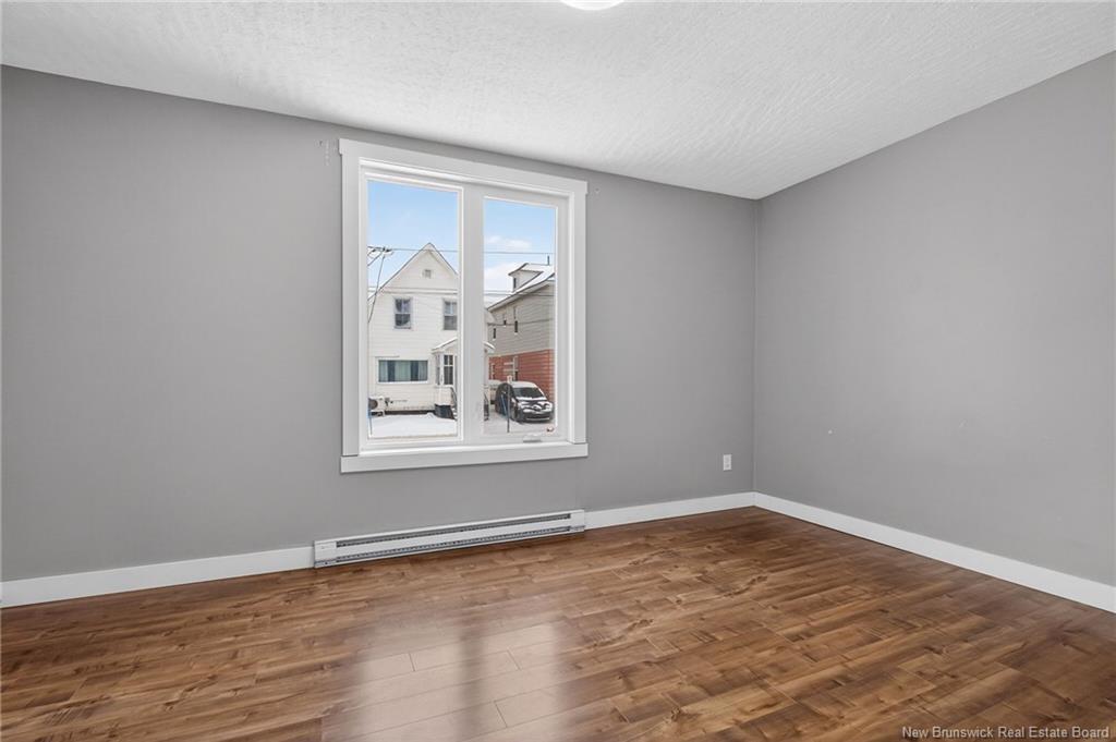 319 Lutz St, Moncton, NB - Indoor Photo Showing Other Room