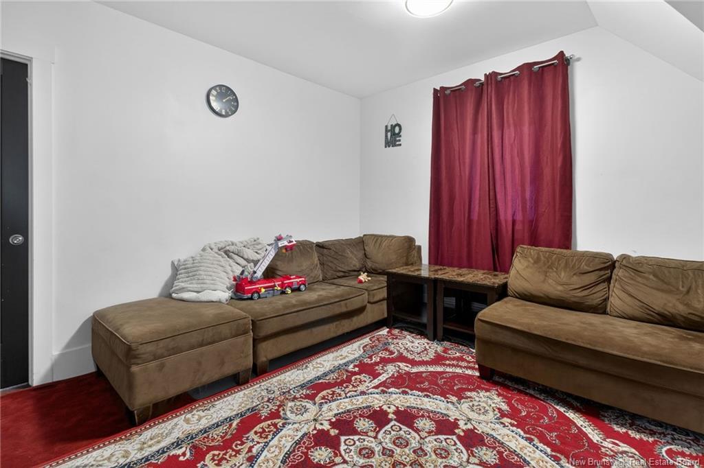 319 Lutz St, Moncton, NB - Indoor Photo Showing Living Room