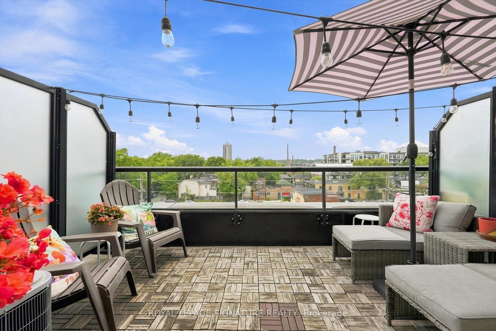 503-899 Queen Street E, Toronto, ON - Outdoor With Deck Patio Veranda With Exterior