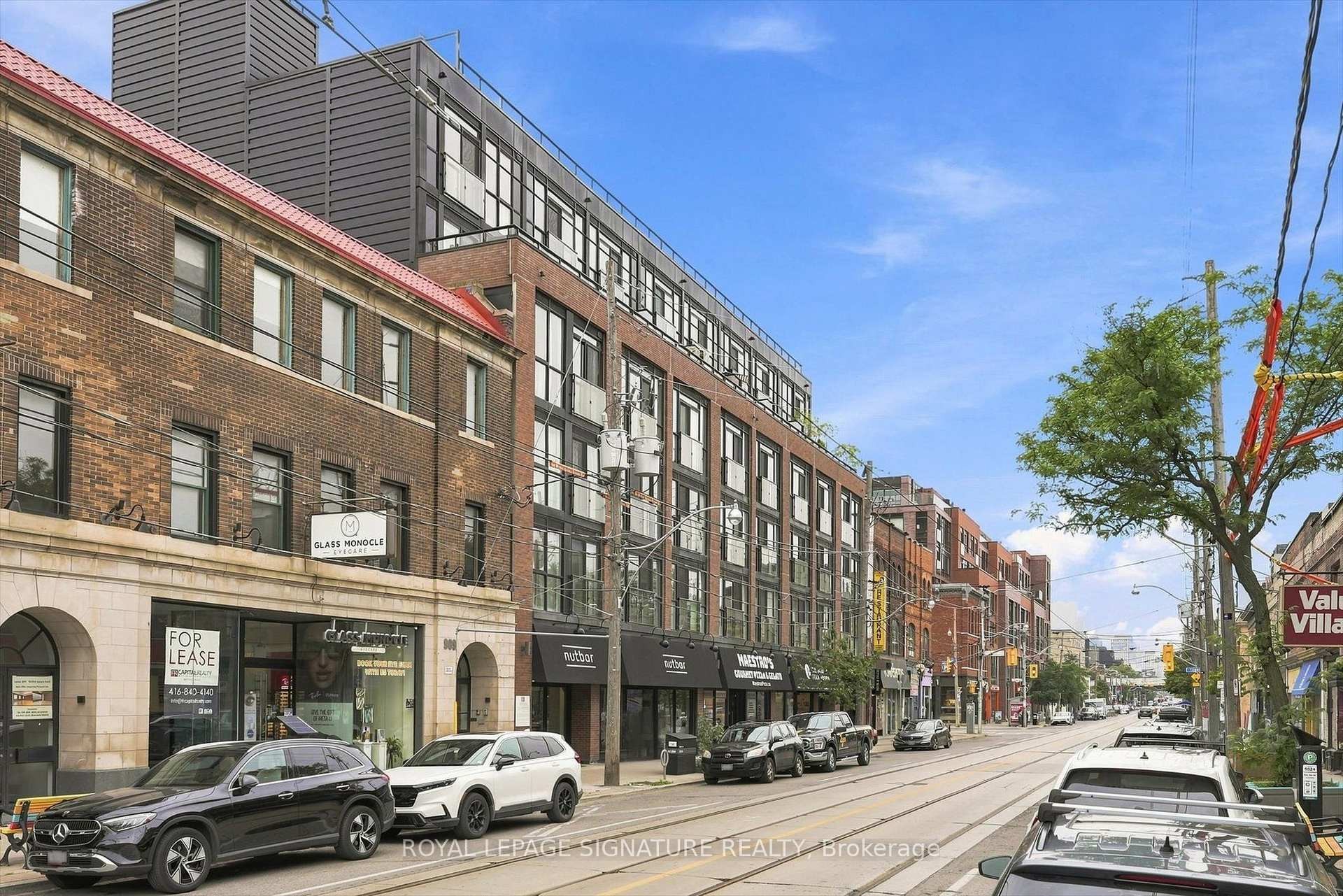 503-899 Queen Street E, Toronto, ON - Outdoor