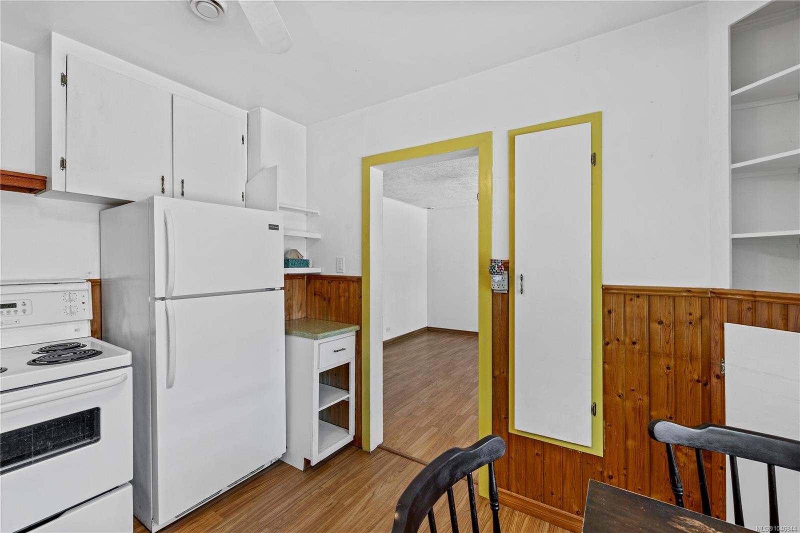 1987 Cedar Rd, Nanaimo, BC