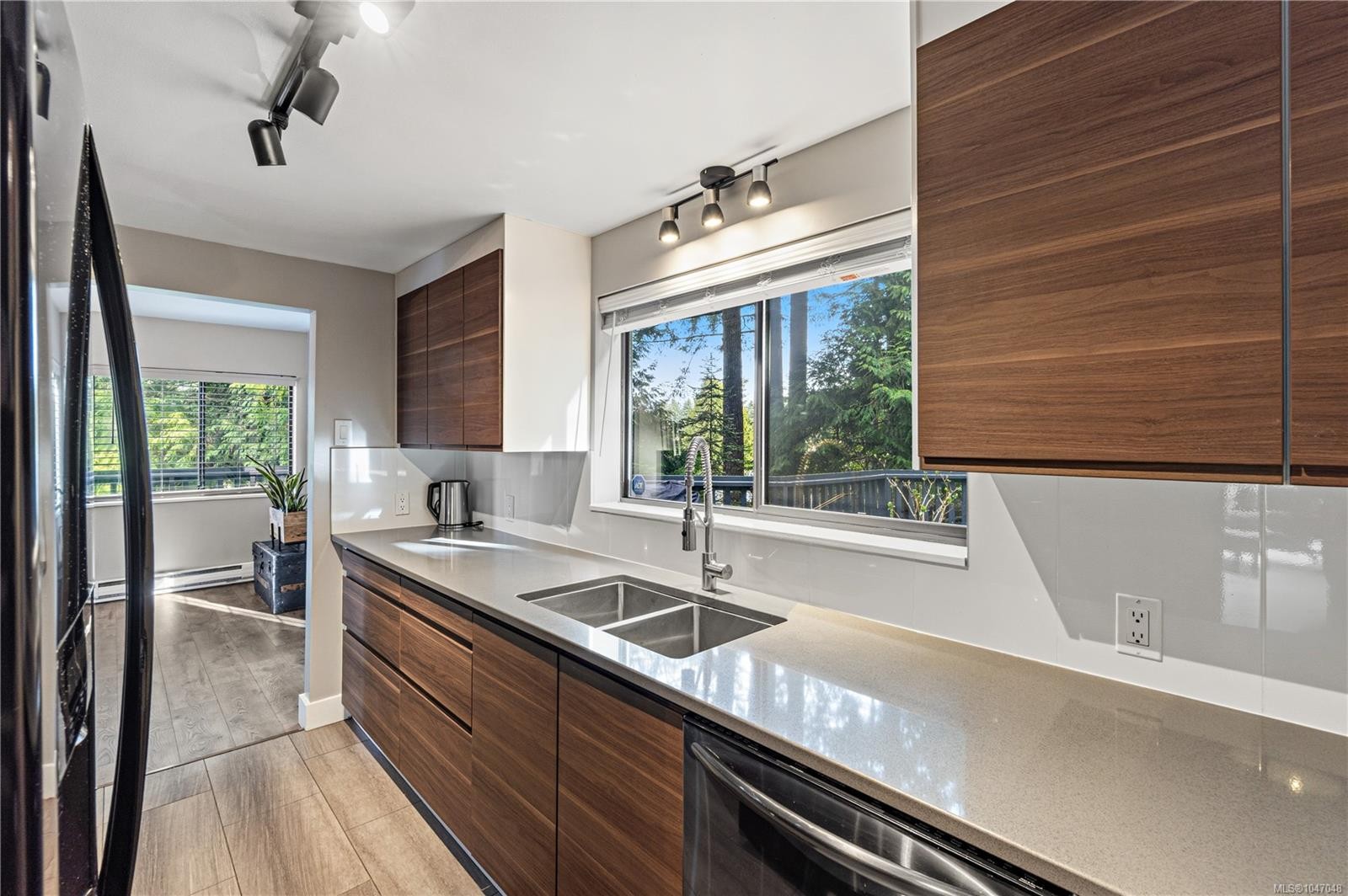 531 Summit Dr, Nanaimo, BC
