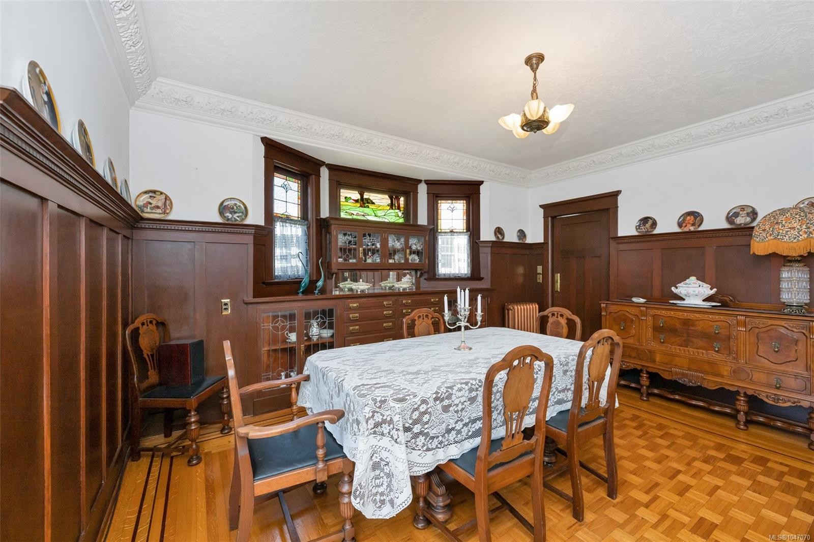 3107 Quadra St, Victoria, BC
