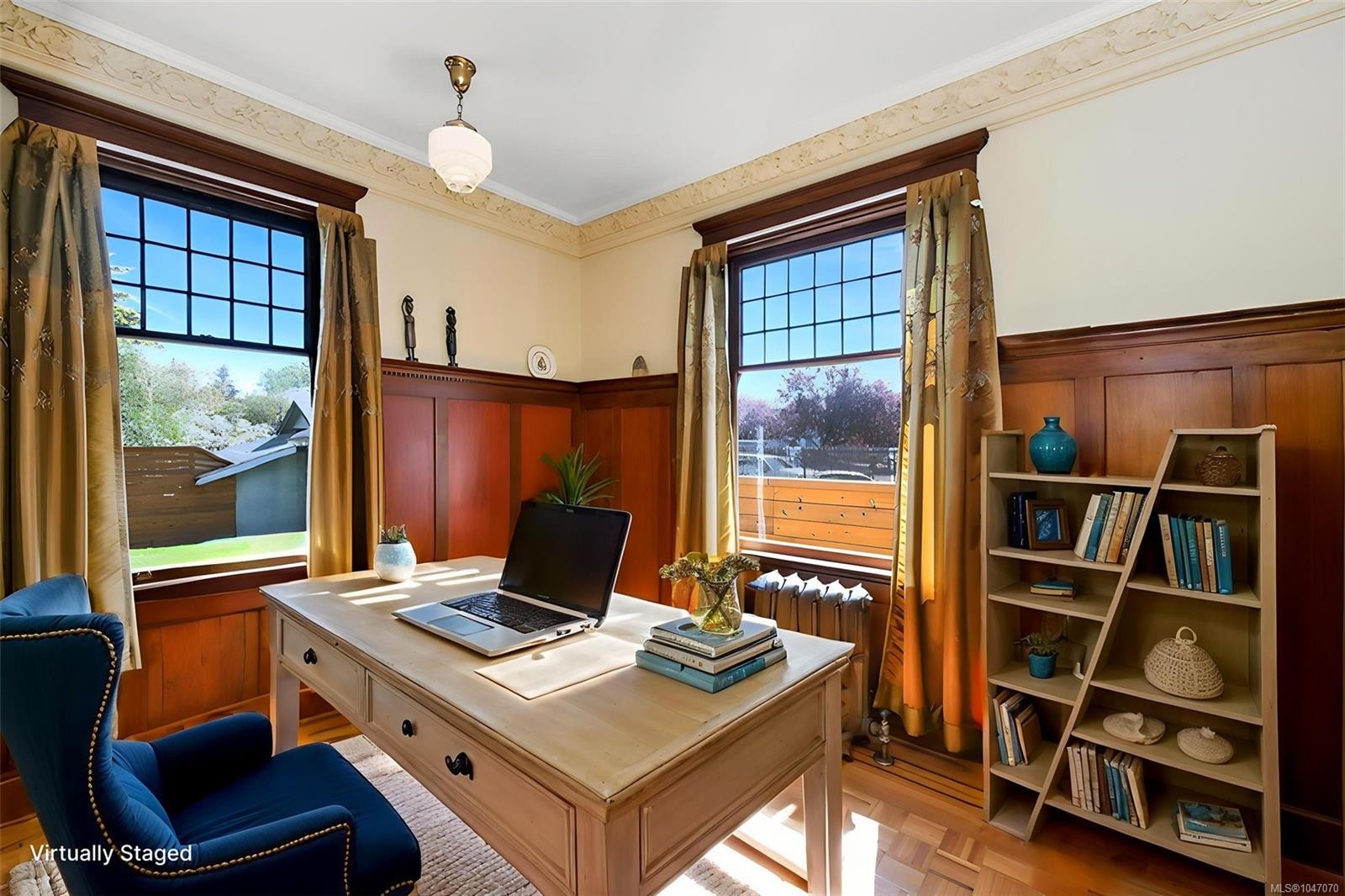 3107 Quadra St, Victoria, BC