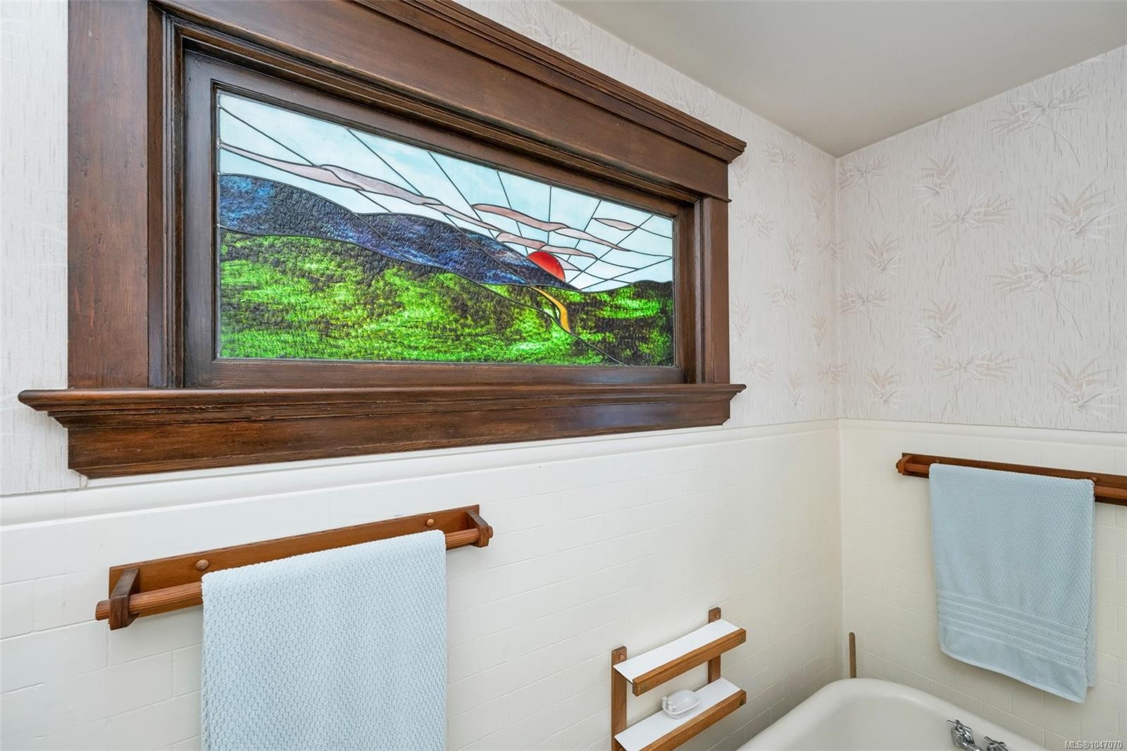 3107 Quadra St, Victoria, BC