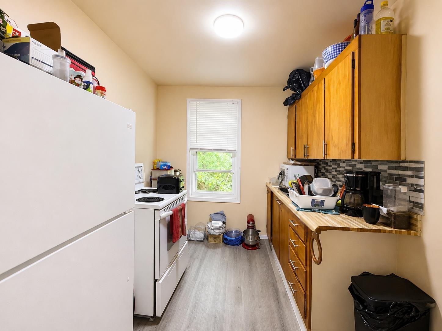 345 Syndicate Avenue N, Thunder Bay, ON
