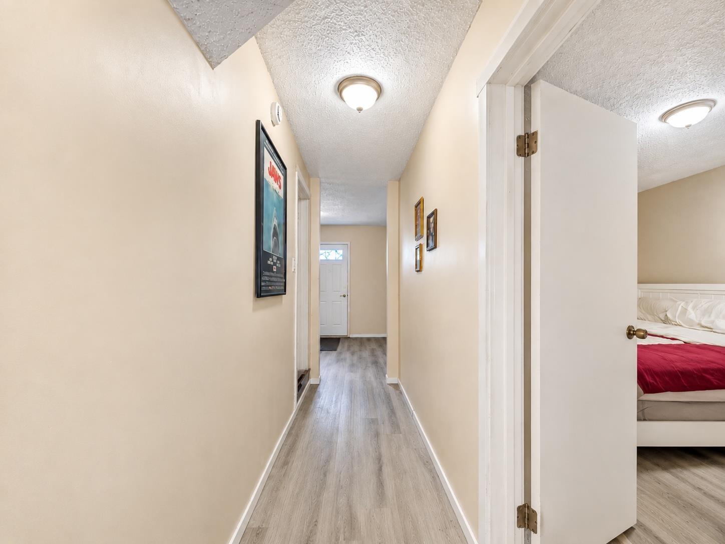345 Syndicate Avenue N, Thunder Bay, ON