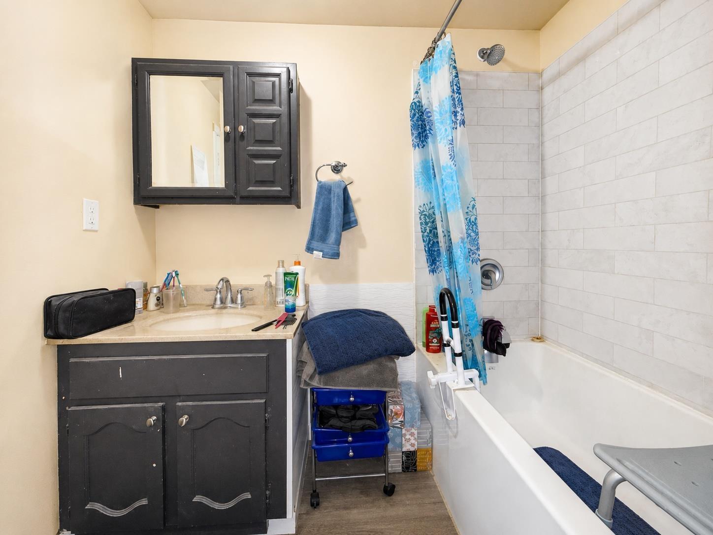 345 Syndicate Avenue N, Thunder Bay, ON