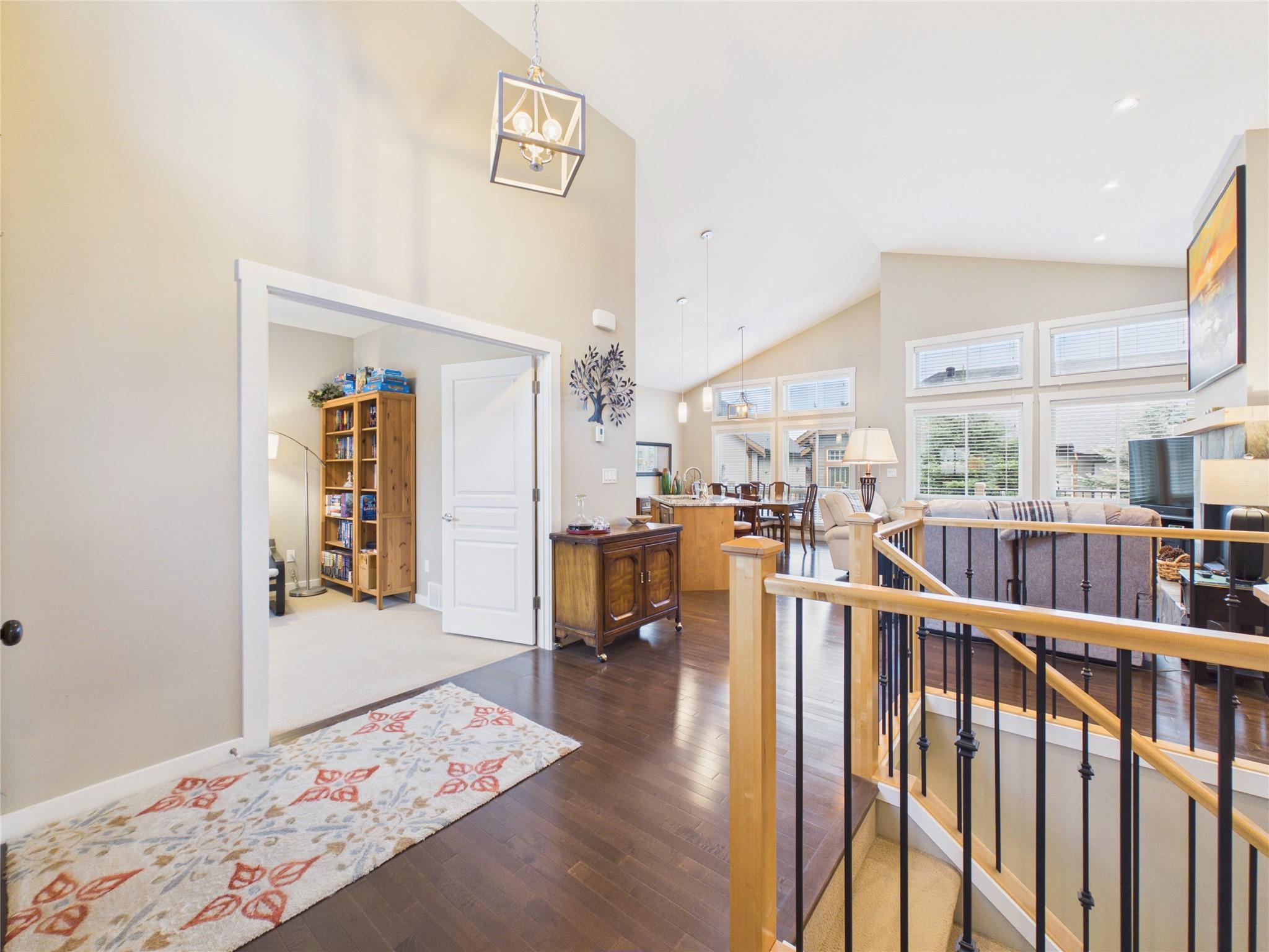 240 Boulder Creek, Cranbrook, BC - Indoor Photo Showing Other Room
