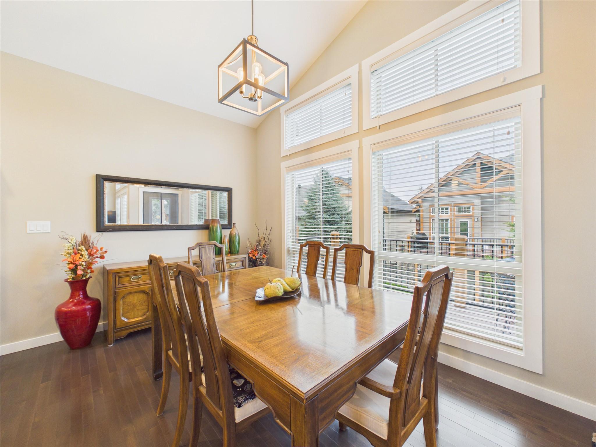 240 Boulder Creek, Cranbrook, BC - Indoor Photo Showing Dining Room