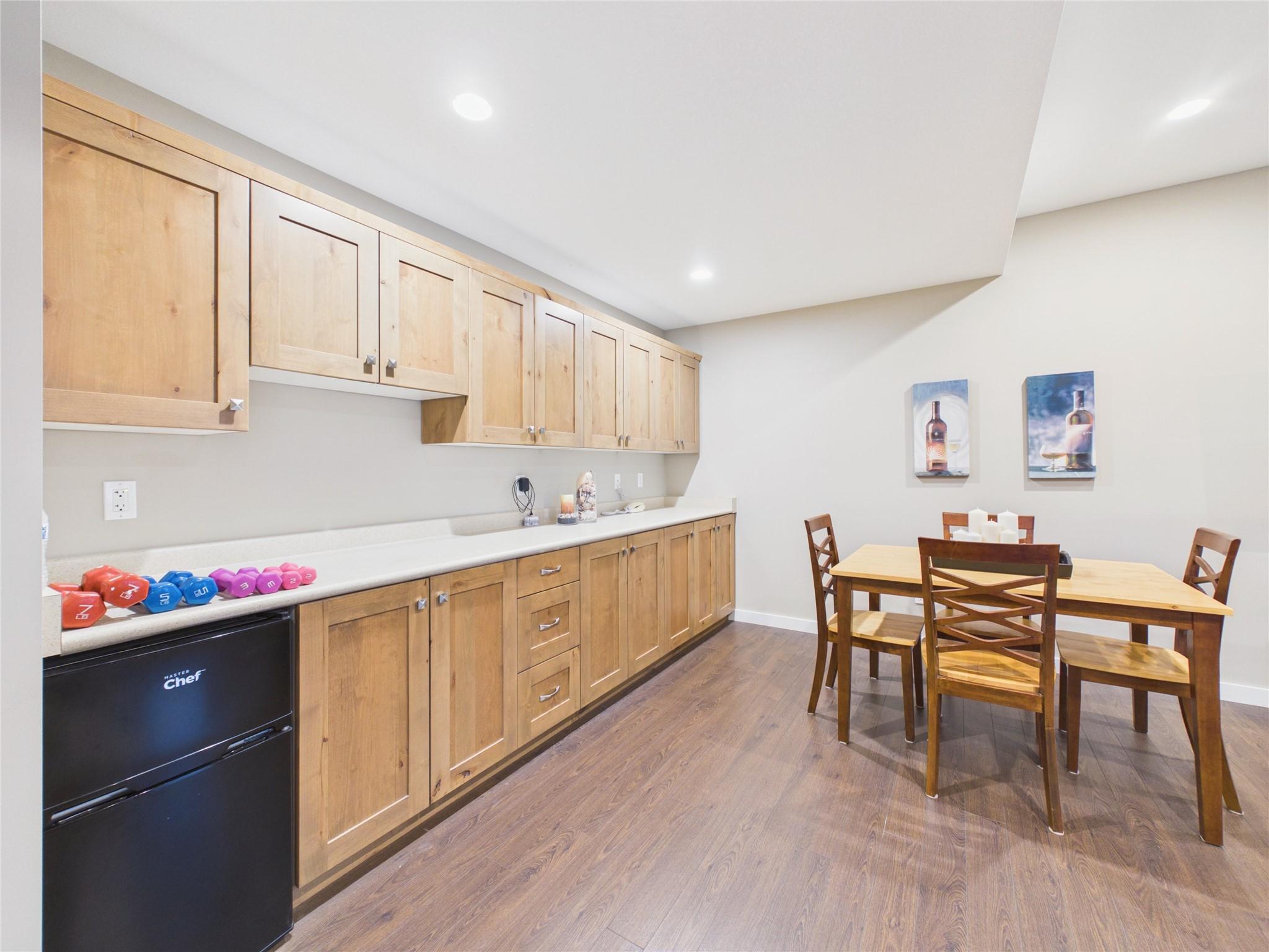 240 Boulder Creek, Cranbrook, BC - Indoor