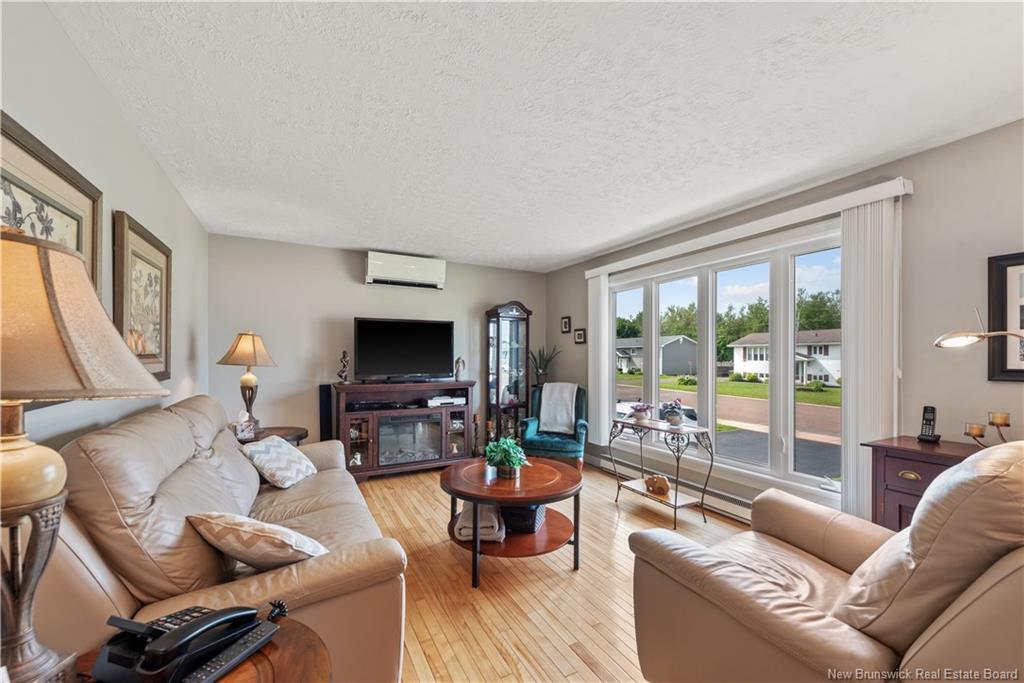 92 Alphonse St, Shediac, NB