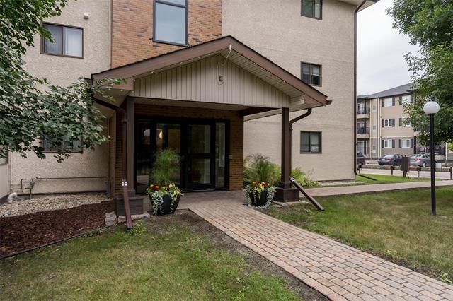 105-693 A St Anne'S Rd, Winnipeg, MB - Outdoor