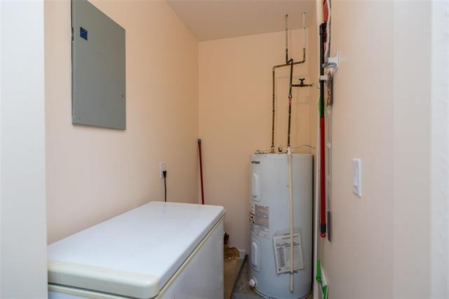 105-693 A St Anne'S Rd, Winnipeg, MB - Indoor Photo Showing Other Room