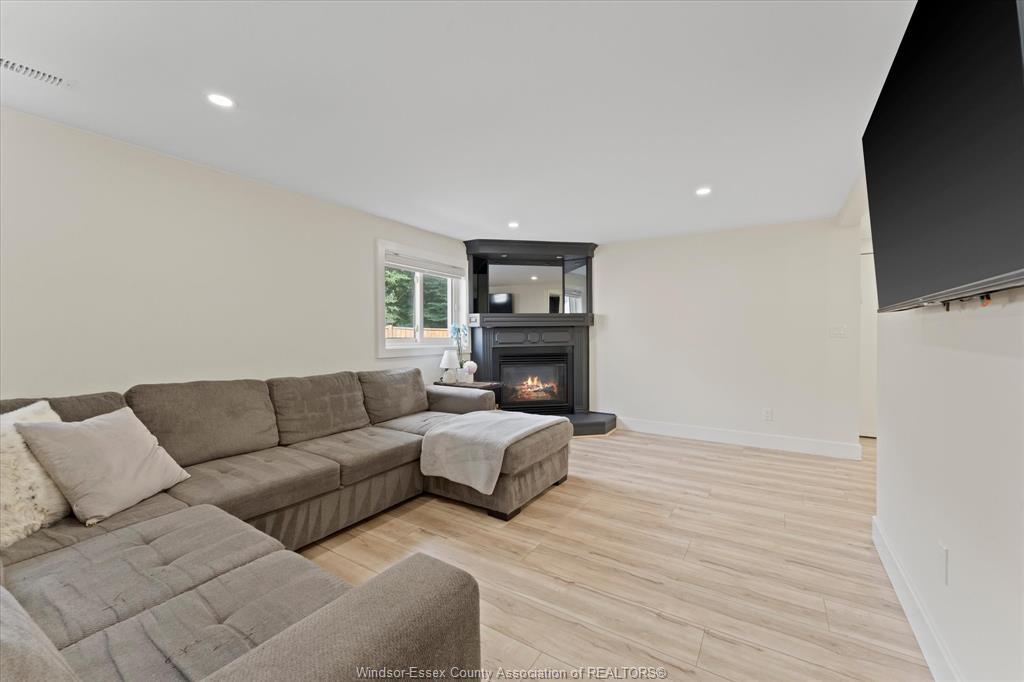 414 St Louis, Belle River, ON - Indoor Photo Showing Living Room With Fireplace