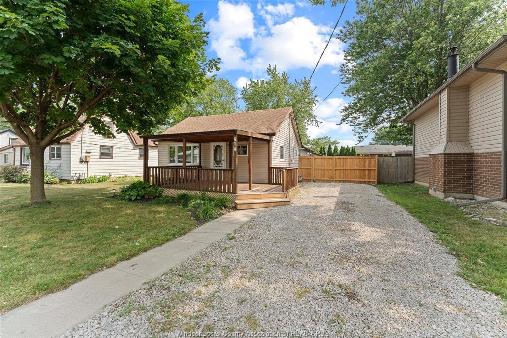 414 St Louis, Belle River, ON - Outdoor With Deck Patio Veranda